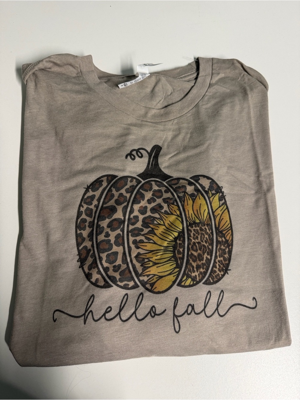 Hello Fall Leopard Pumpkin Tee - Beige with Yellow Sunflower
